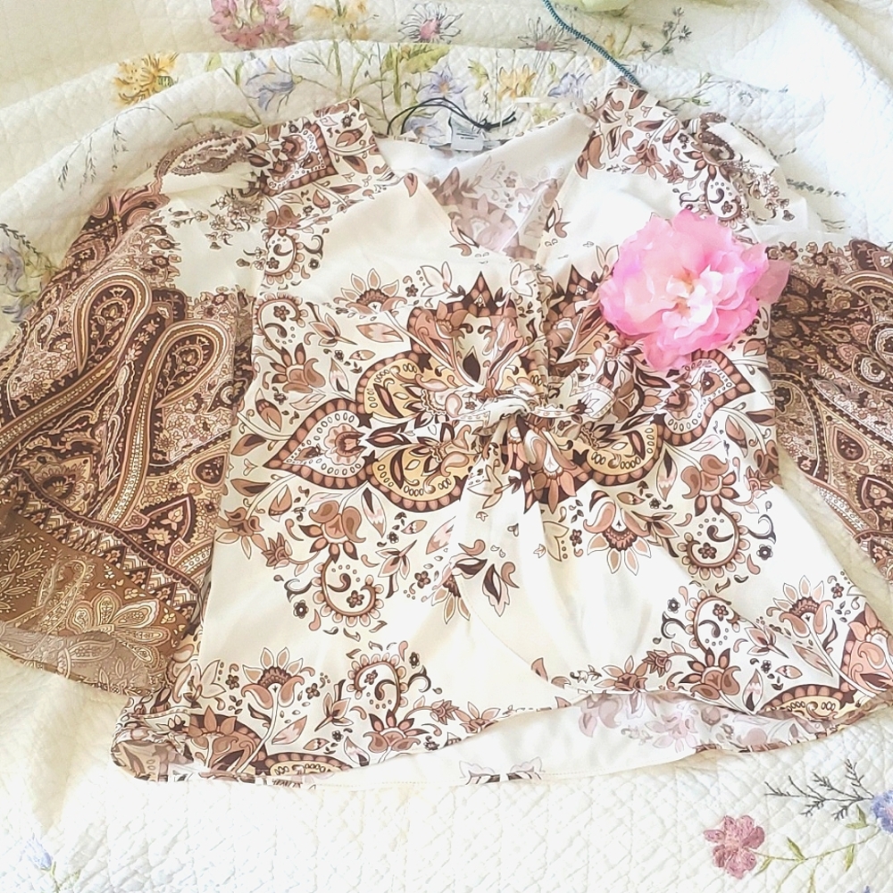 Cupcakes and Cashmere top - statement bell sleeve top